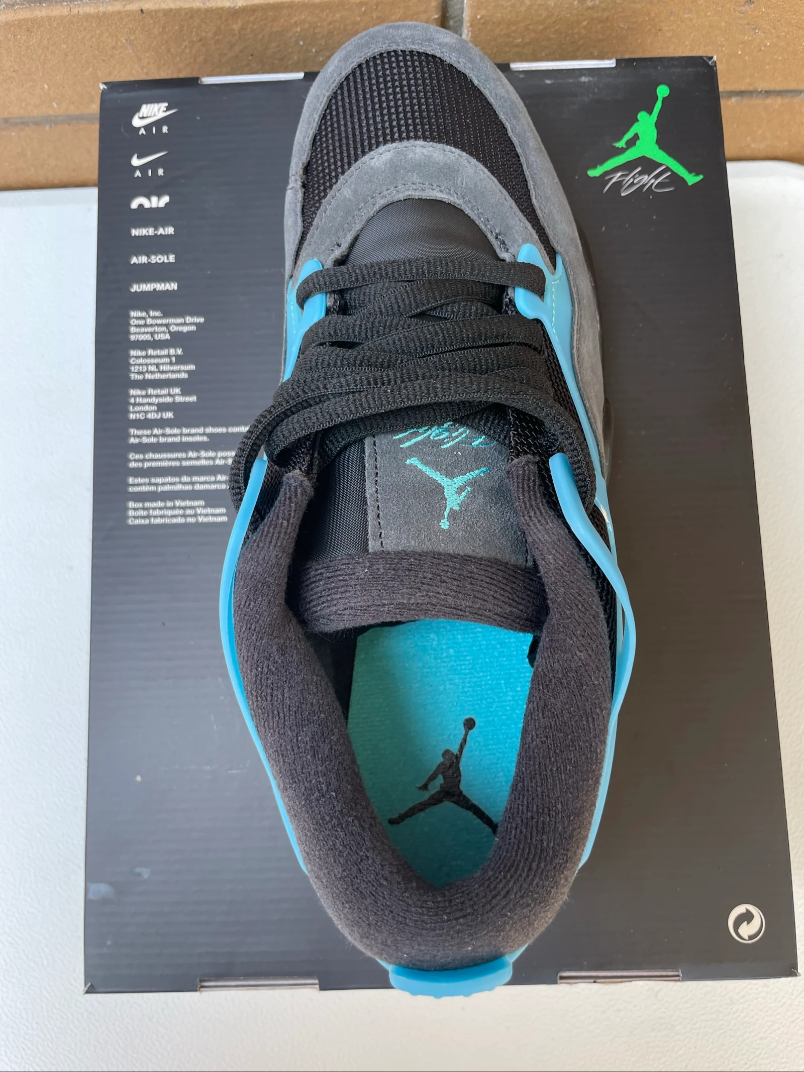 Nike Air Jordan 4 RM – photo 9
